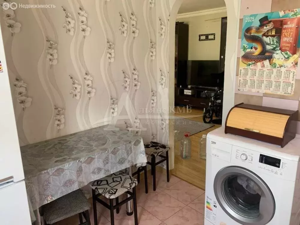 3-комнатная квартира: Георгиевск, улица Однобокова, 26 (42 м) - Фото 0