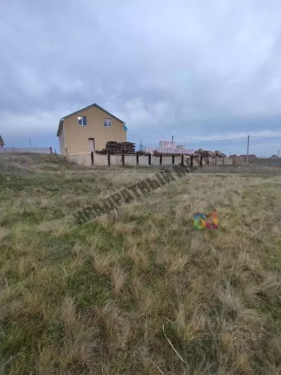Участок в Калмыкия, Элиста ул. Павла Вдовикина (6.0 сот.) - Фото 0