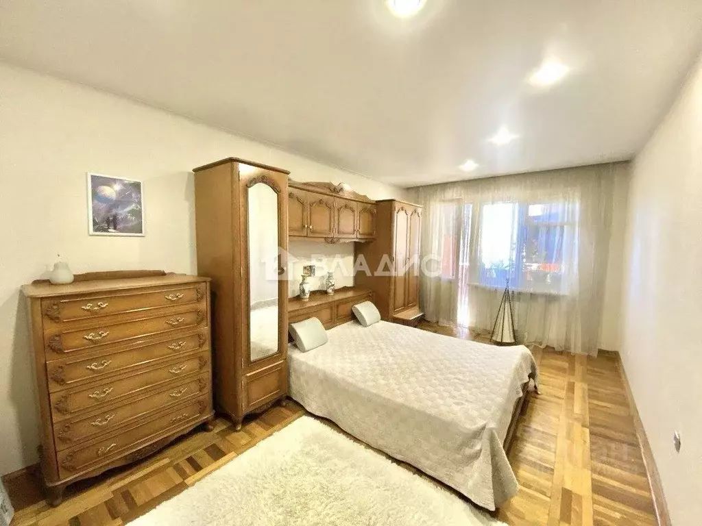 4-к кв. Белгородская область, Белгород ул. Губкина, 24к3 (92.9 м) - Фото 1