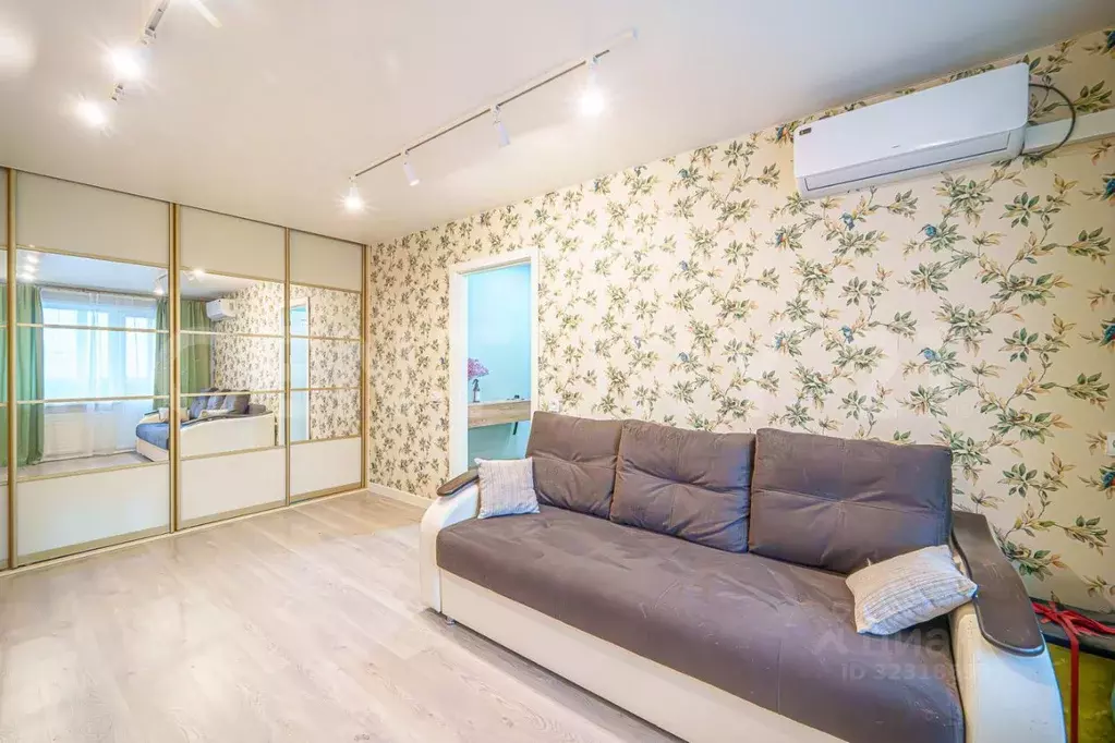 2-к кв. Пермский край, Пермь ул. Моторостроителей, 8 (43.0 м) - Фото 1