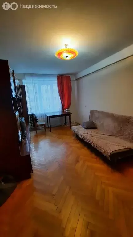 3-комнатная квартира: Санкт-Петербург, улица Орджоникидзе, 37к2 (58 м) - Фото 1