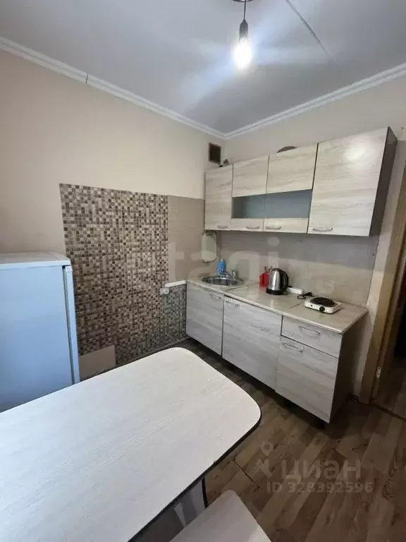 1-к кв. Бурятия, Улан-Удэ бул. Карла Маркса, 9 (32.0 м) - Фото 1