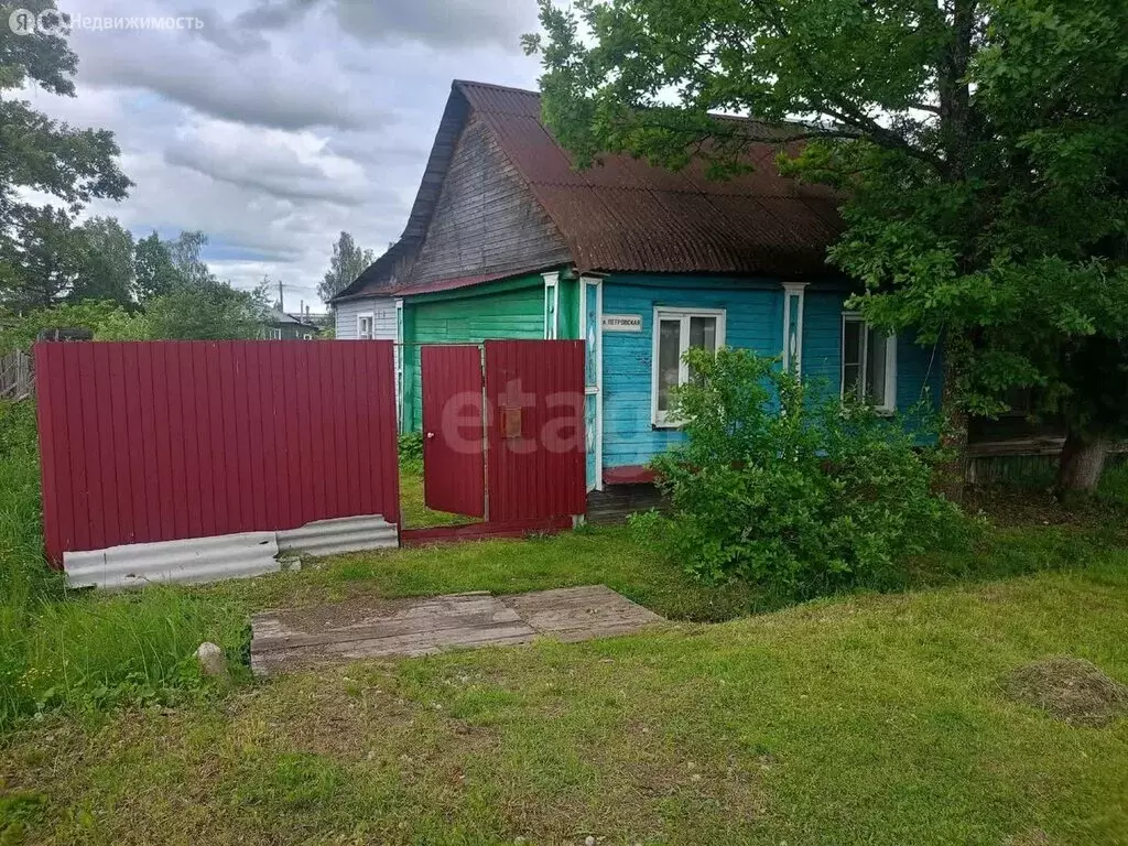 Дом в Данилов, Петровская улица, 47 (65.5 м) - Фото 0