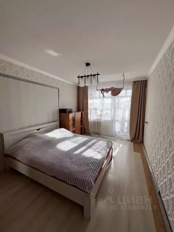 3-к кв. Калининградская область, Калининград Прибрежный мкр, ул. ... - Фото 0