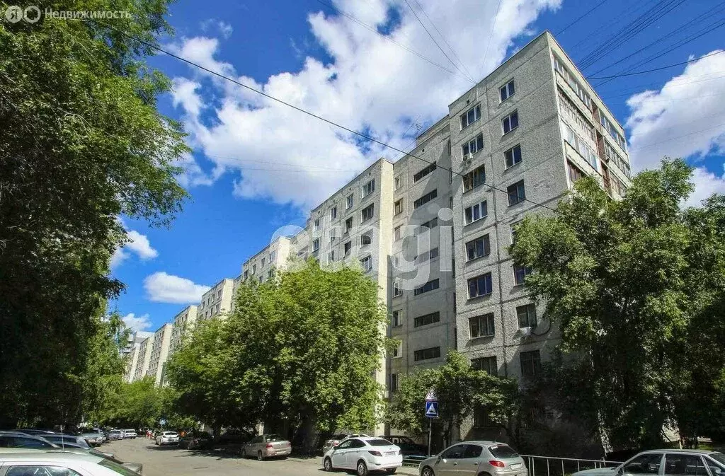 2-комнатная квартира: Тюмень, Профсоюзная улица, 32 (50 м) - Фото 0