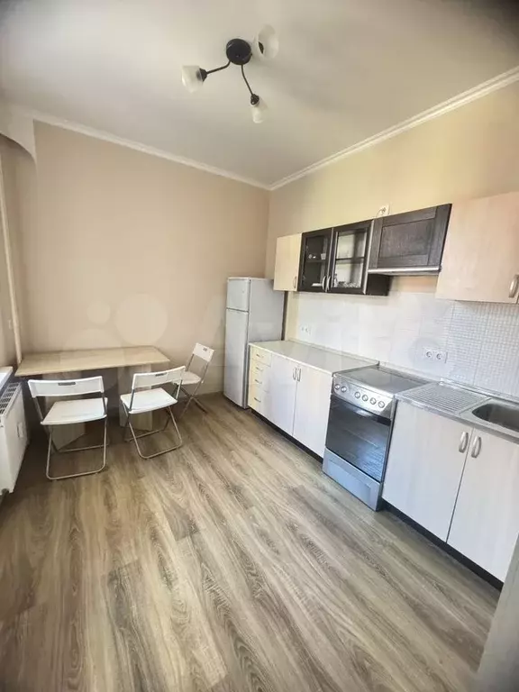 1-к. квартира, 31 м, 6/8 эт. - Фото 0