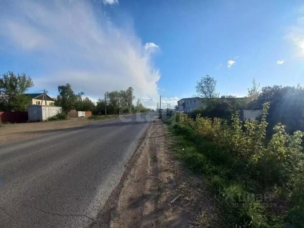 Участок в Саратовская область, Энгельсский район, Красноярское ... - Фото 1