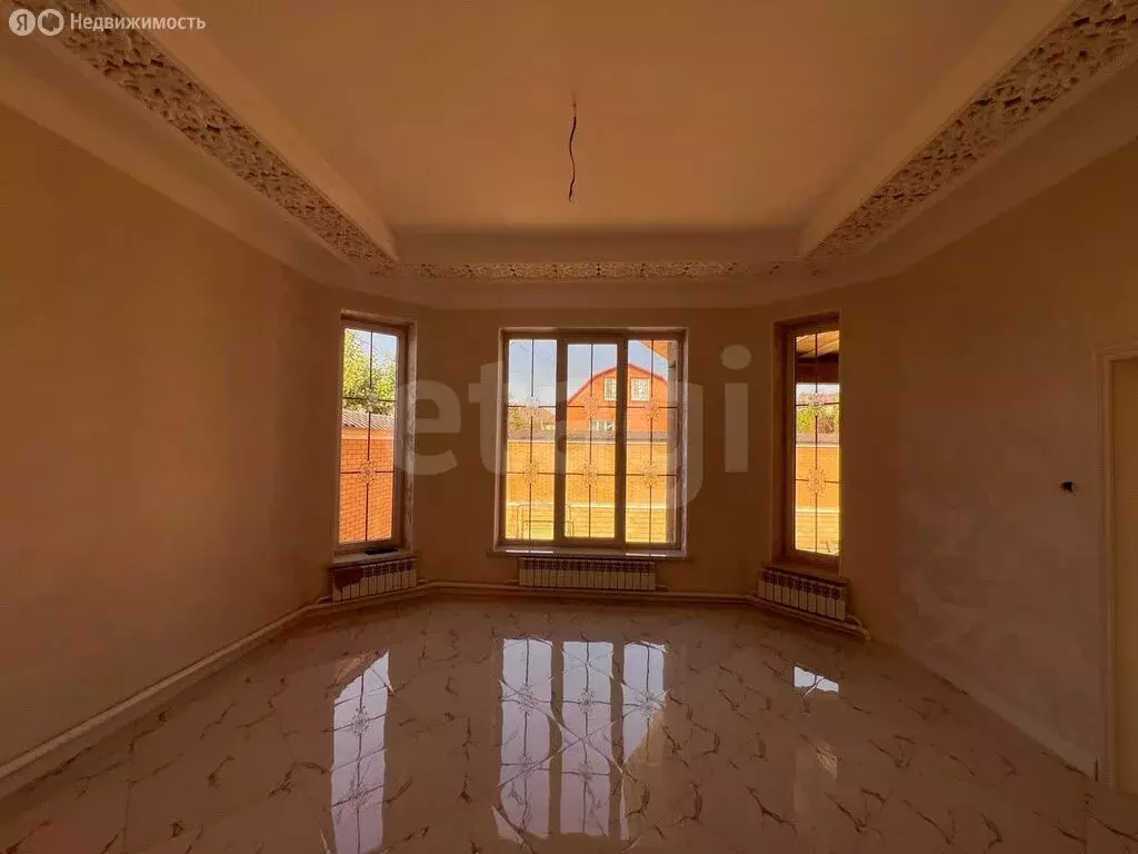Дом в Республика Ингушетия, Назрань (360 м) - Фото 2