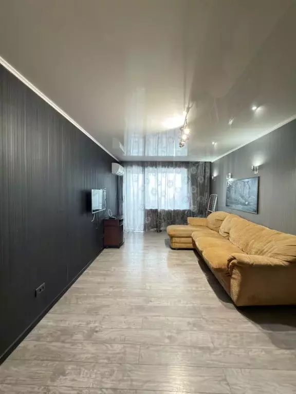 3-к кв. Татарстан, Нижнекамск просп. Химиков, 60 (60.0 м) - Фото 2