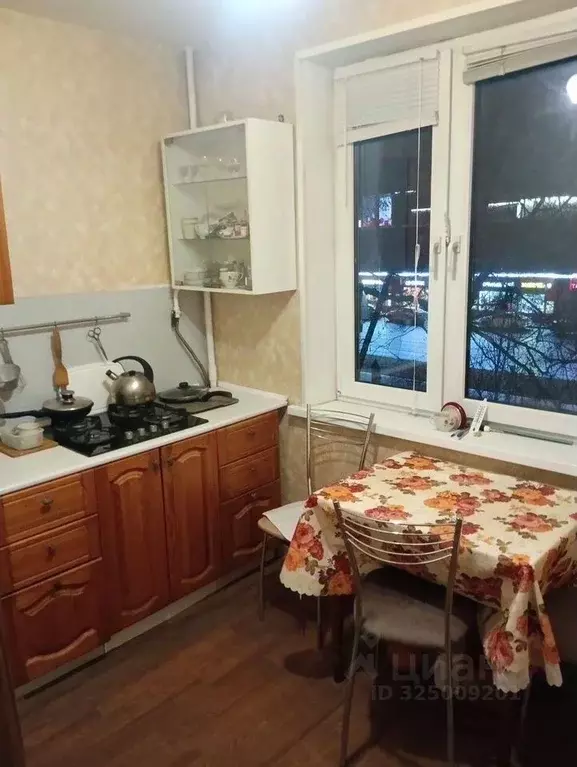 2-к кв. Москва Кировоградская ул., 28К1 (45.0 м) - Фото 0