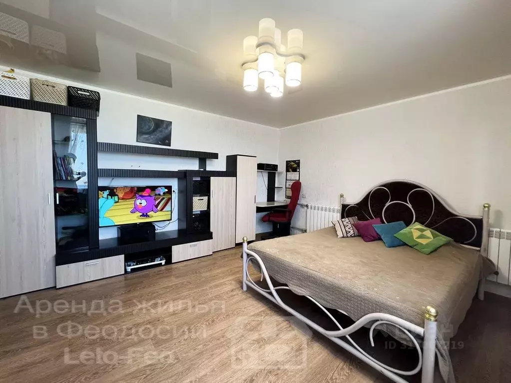 2-к кв. Крым, Феодосия ул. Дружбы, 30А (55.0 м) - Фото 0
