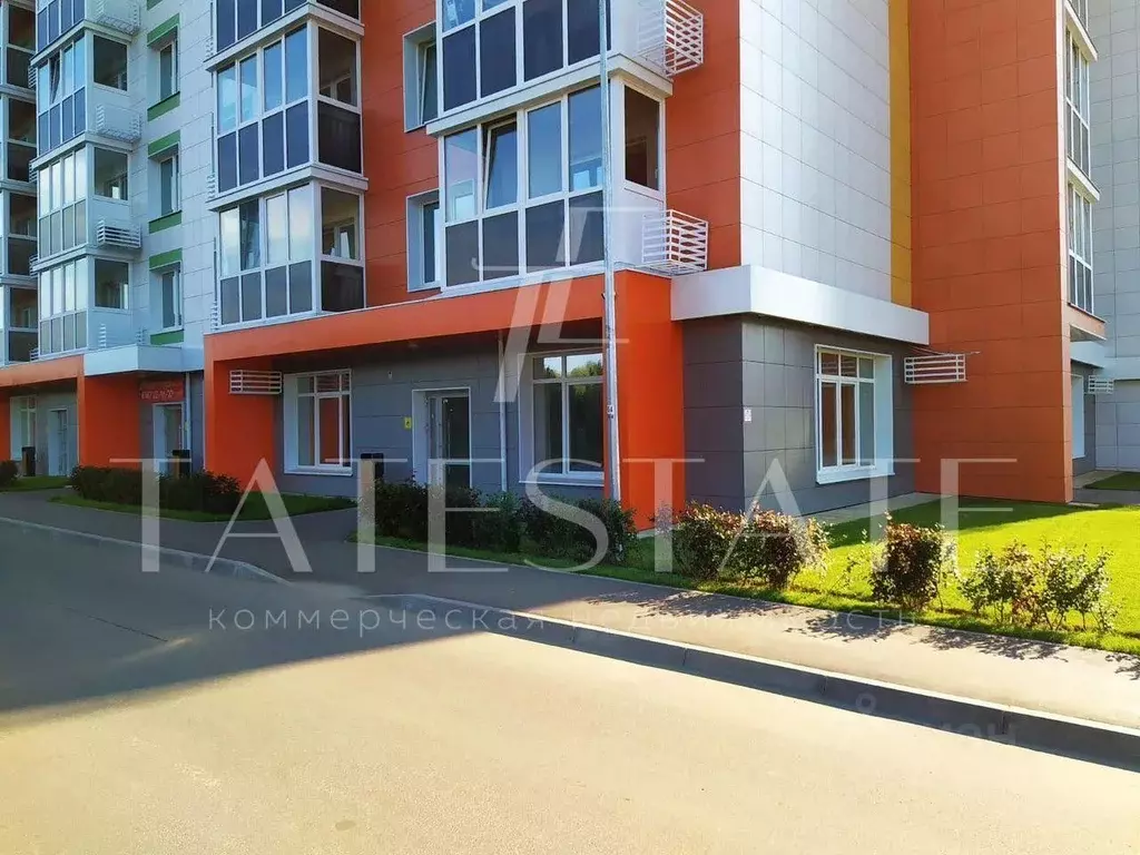 Помещение свободного назначения в Татарстан, Казань ул. Фикрята ... - Фото 1