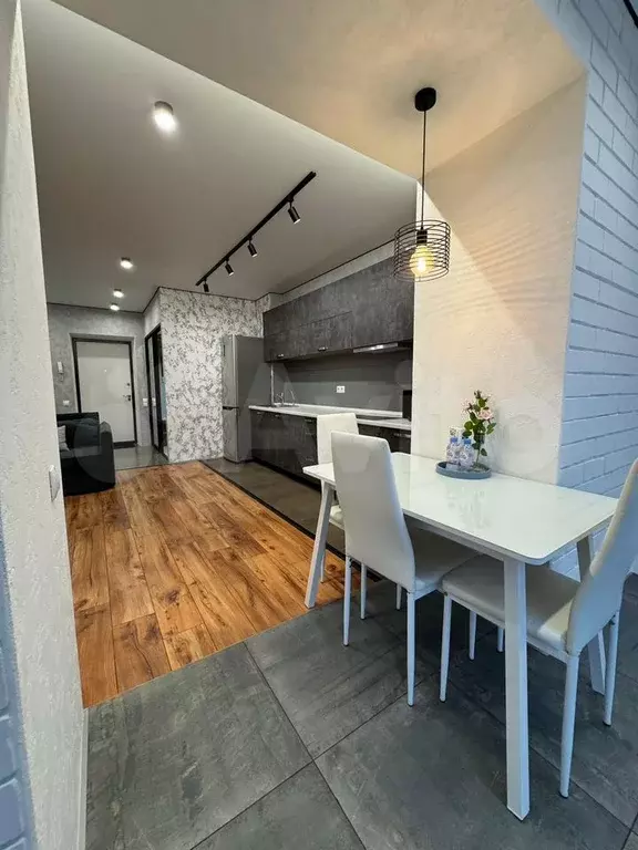 1-к. квартира, 40 м, 5/10 эт. - Фото 1