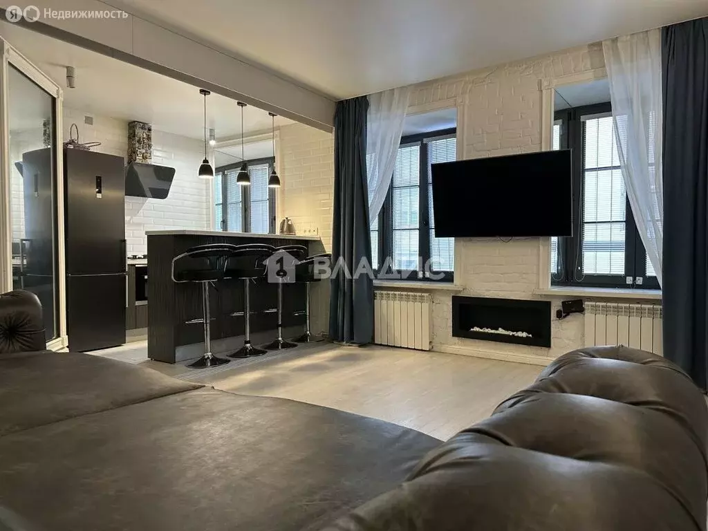 2-комнатная квартира: Санкт-Петербург, 18-я линия Васильевского ... - Фото 1