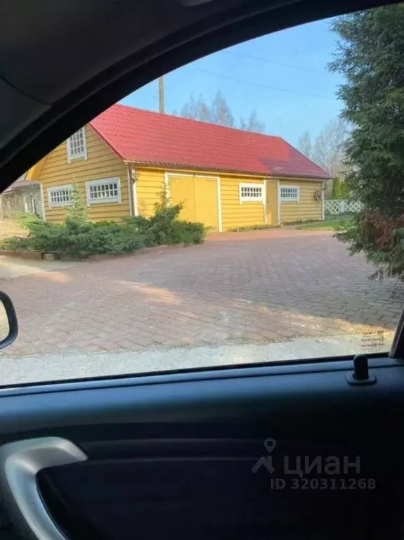 Участок в Псковская область, Пушкиногорье городское поселение, д. ... - Фото 0