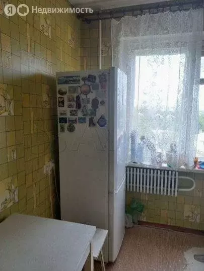 4-комнатная квартира: Губкин, улица Раевского, 2 (73.8 м) - Фото 1