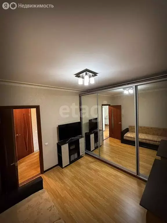 1-комнатная квартира: Михайловск, Гражданская улица, 1/3 (33 м) - Фото 0