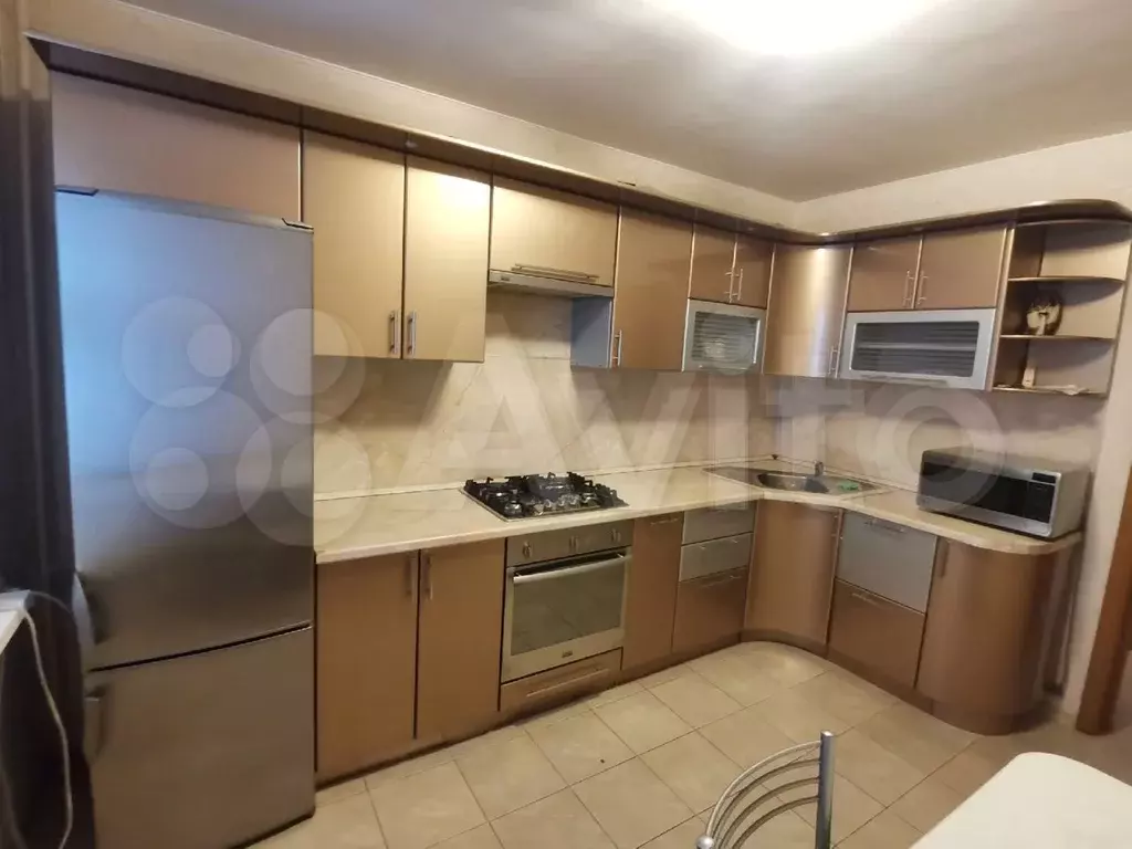 1-к. квартира, 45 м, 4/9 эт. - Фото 1