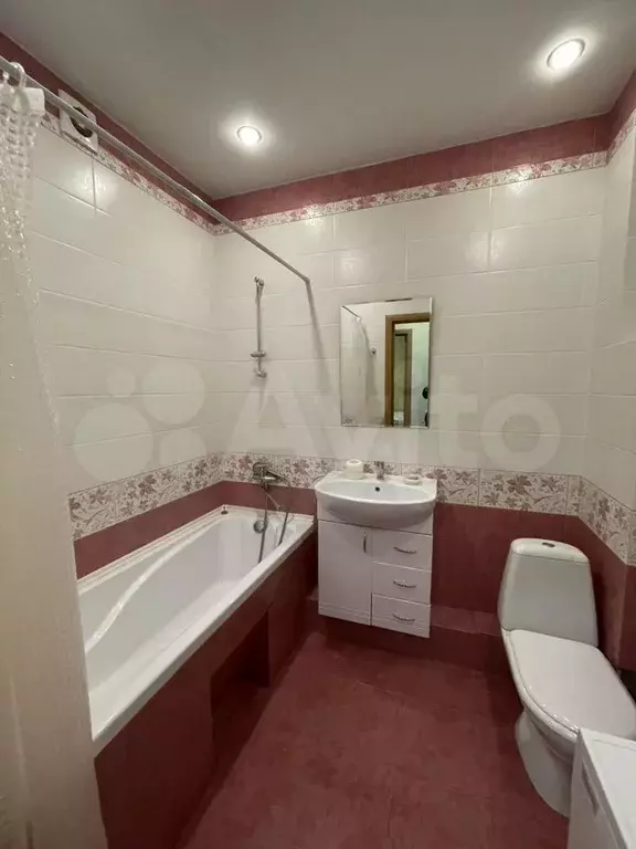 1-к. квартира, 40 м, 4/16 эт. - Фото 0
