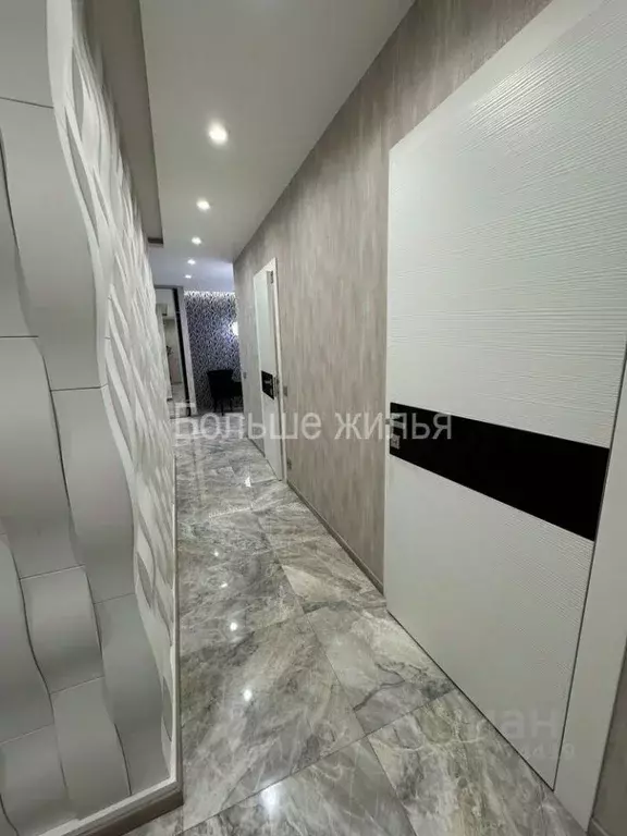 3-к кв. Волгоградская область, Волгоград ул. Им. Циолковского, 35 ... - Фото 2