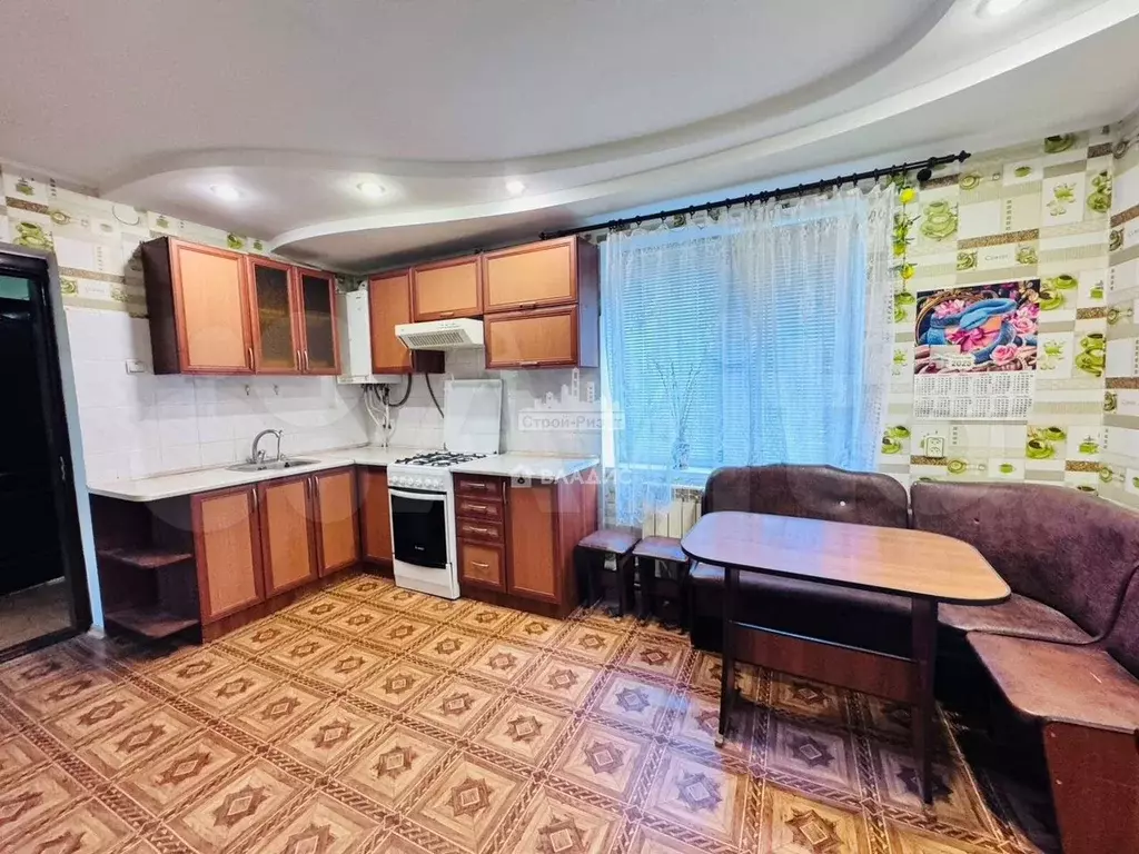 2-к. квартира, 52 м, 1/2 эт. - Фото 0