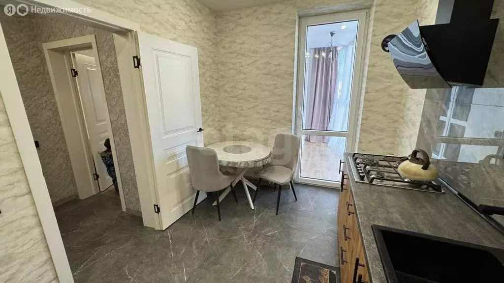 1-комнатная квартира: Калининград, Батальная улица, 104 (37 м) - Фото 1