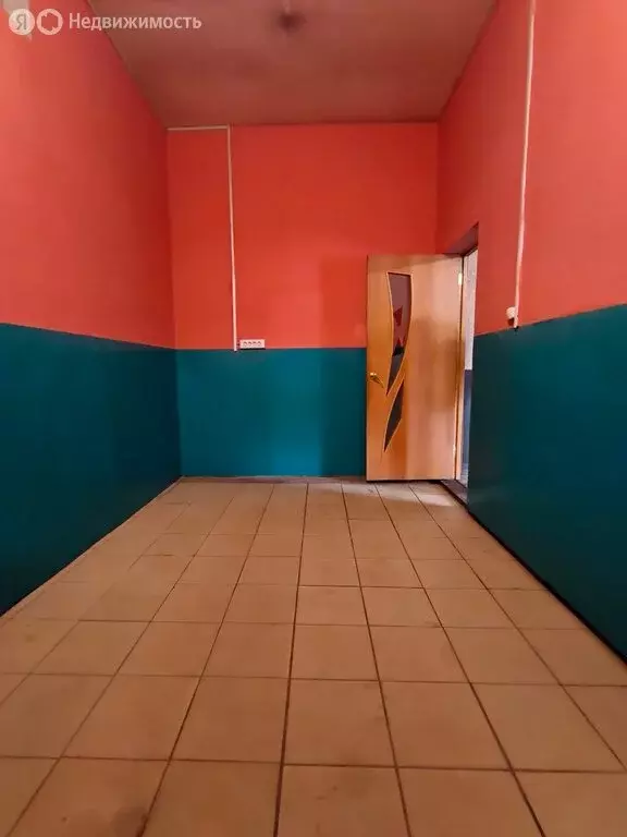 Помещение свободного назначения (200 м) - Фото 2