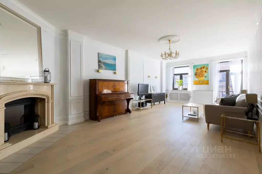 3-к кв. Санкт-Петербург ул. Рубинштейна, 12 (104.5 м) - Фото 1