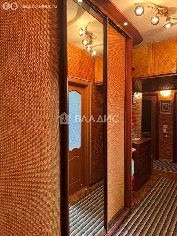 3-комнатная квартира: посёлок городского типа Томилино, микрорайон ... - Фото 2