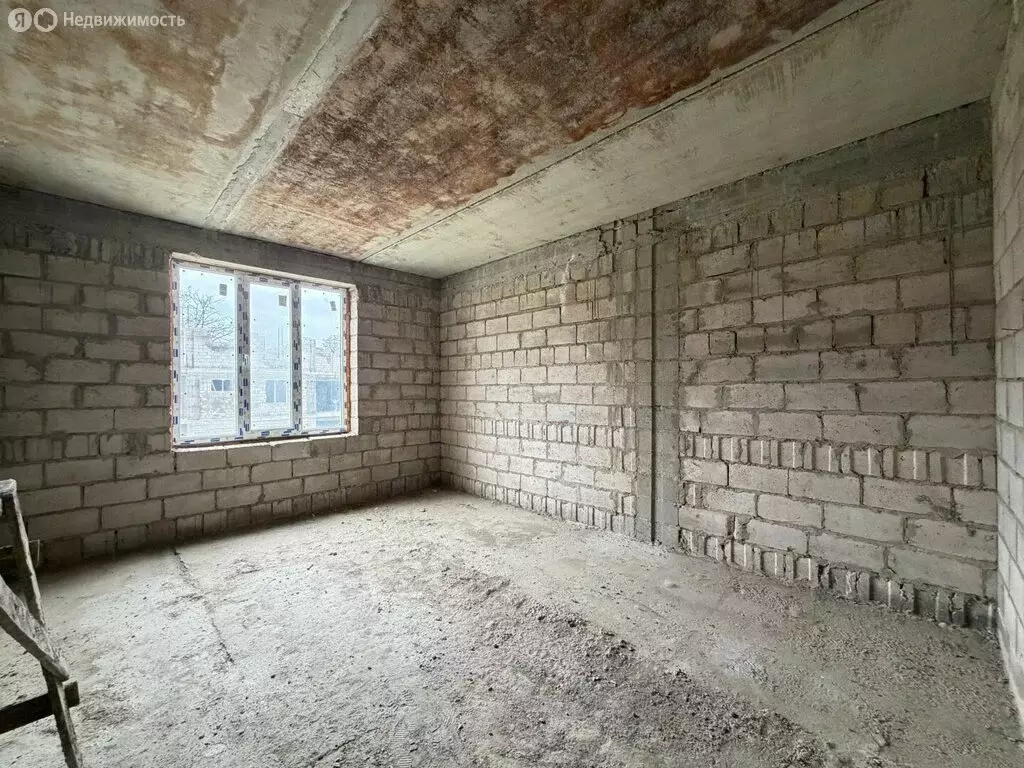 1-комнатная квартира: Нальчик, улица Мовсисяна, 9 (68 м) - Фото 2