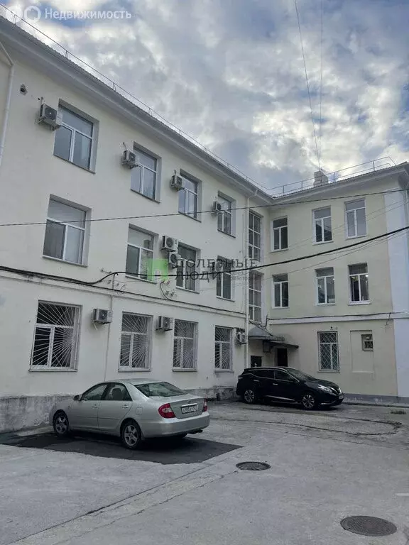 1к в 8-комнатной квартире (27 м) - Фото 1