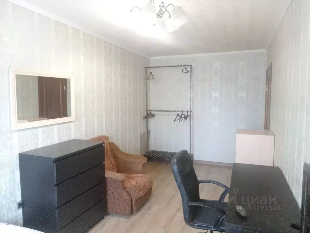 Комната Санкт-Петербург, Санкт-Петербург, Павловск ул. Мичурина, 30 - Фото 2