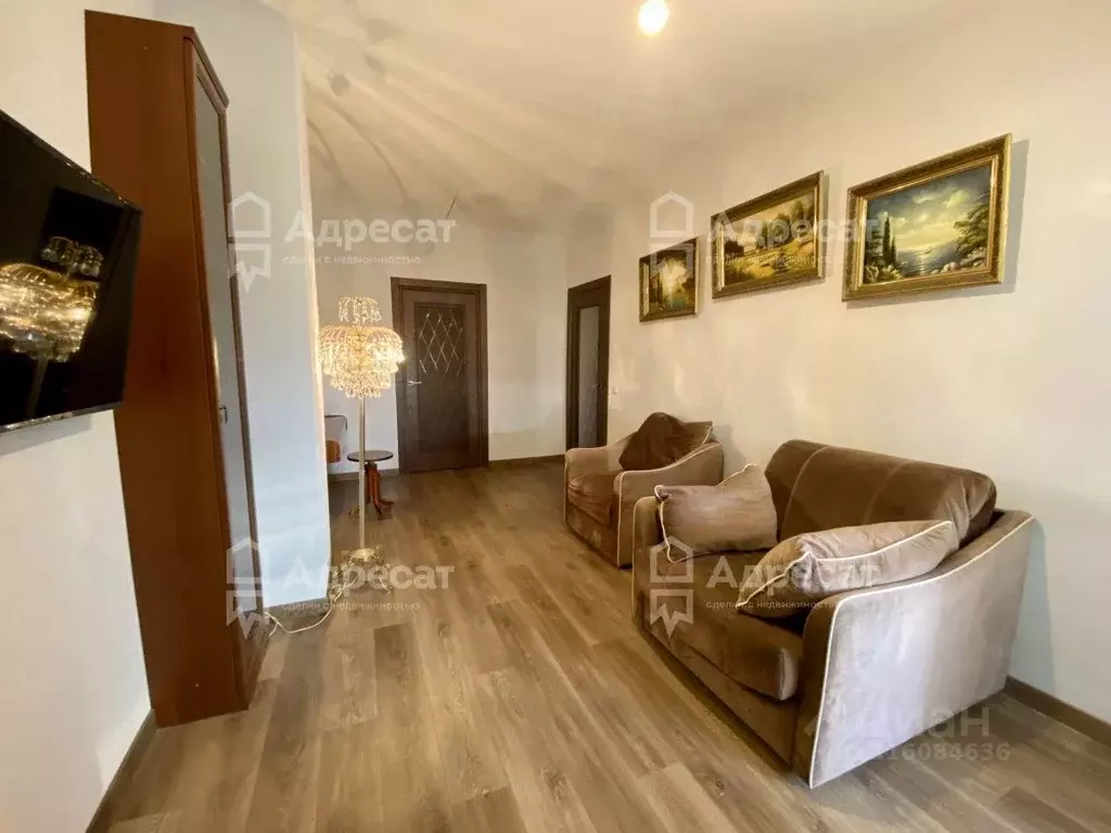 2-к кв. Волгоградская область, Волгоград Донецкая ул., 16а (69.8 м) - Фото 2