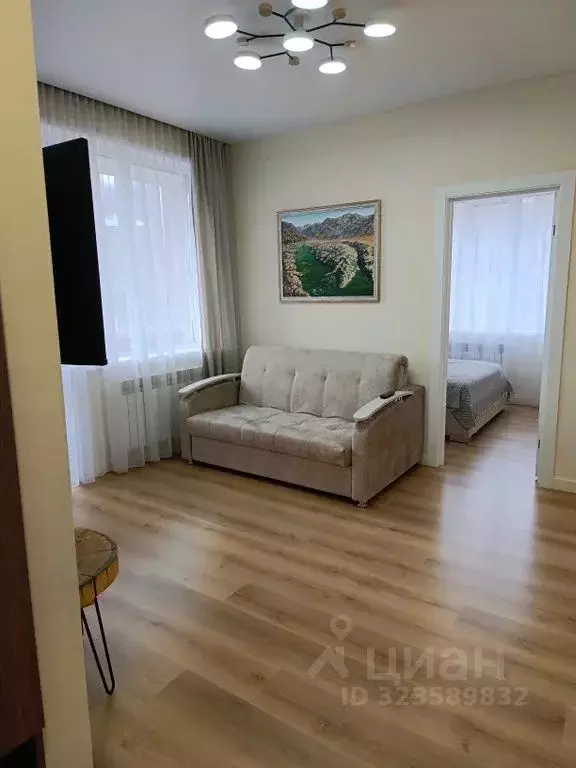 2-к кв. Алтай, Горно-Алтайск ул. Петра Сухова, 14/2 (43.0 м) - Фото 1