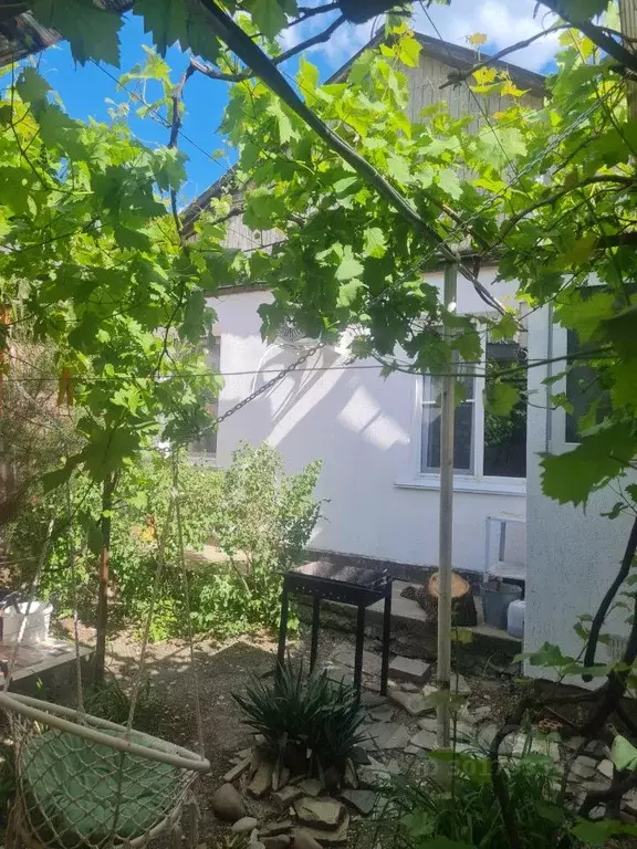 Дом в Краснодарский край, Геленджик ул. Крылова, 9 (58 м) - Фото 0
