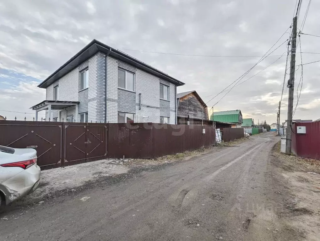 Дом в Тюменская область, Тюмень Территория СОСН Русское Поле, ул. ... - Фото 1