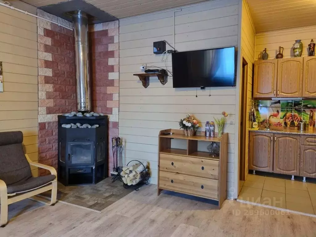 Дом в Калужская область, Тарусский район, Волковское с/пос, Манилово ... - Фото 2