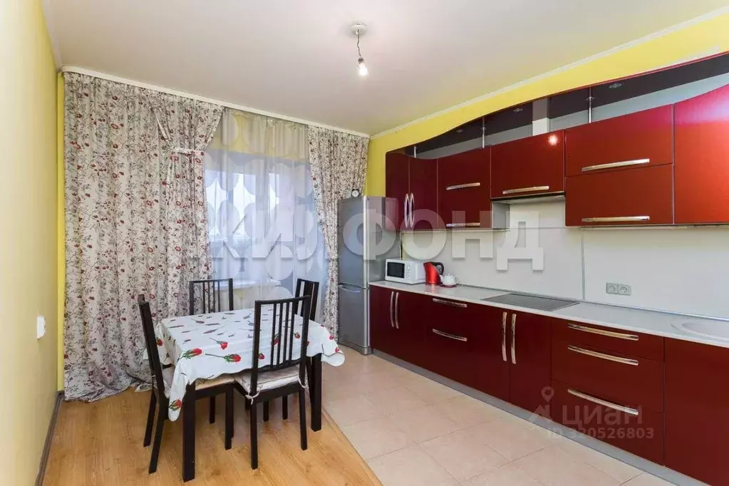 3-к кв. Новосибирская область, Новосибирск ул. В. Высоцкого, 33 (86.8 ... - Фото 1