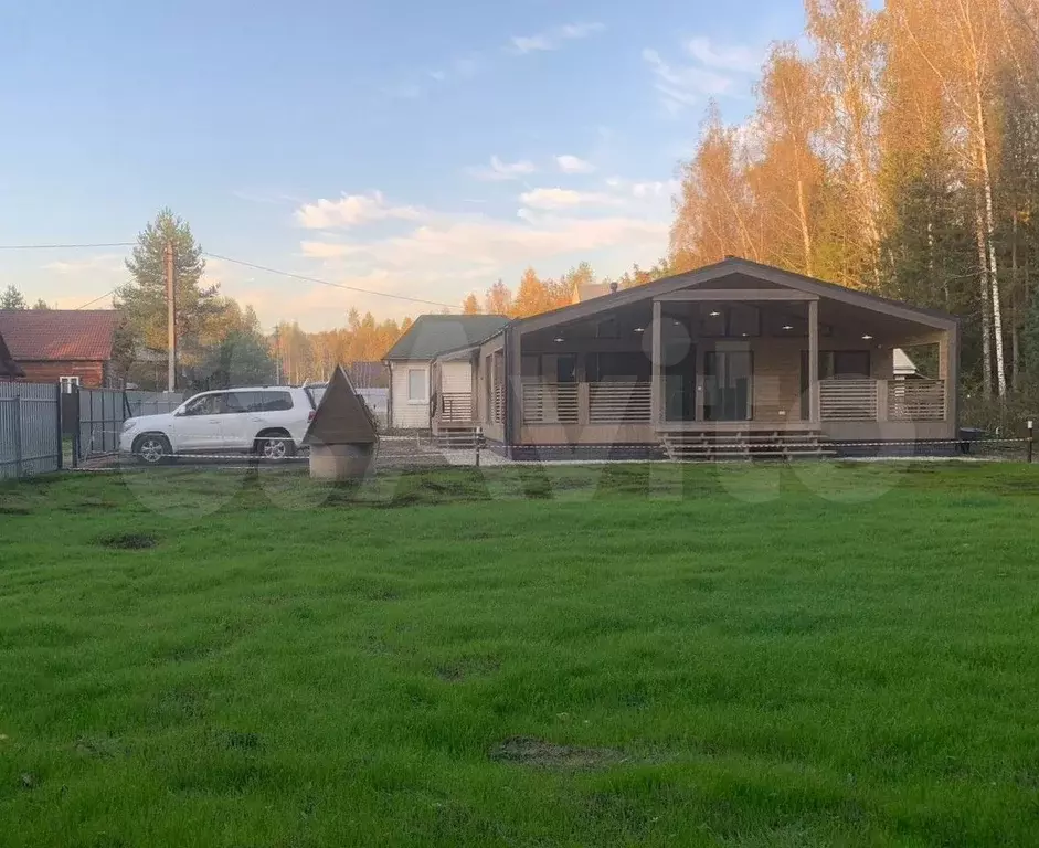 Дом 100 м на участке 10 сот. - Фото 1