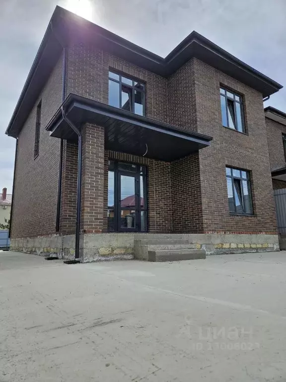 Дом в Ставропольский край, Ставрополь ул. Роз (145 м) - Фото 0