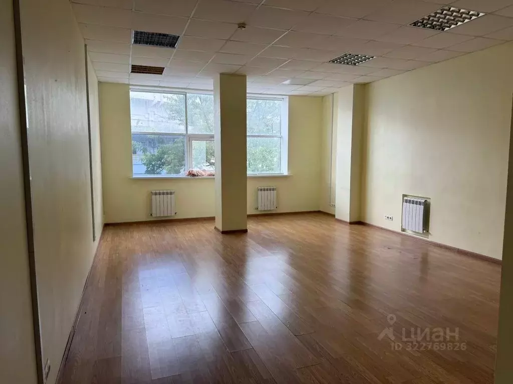 Офис в Краснодарский край, Новороссийск ул. Советов, 55к2 (55 м) - Фото 1