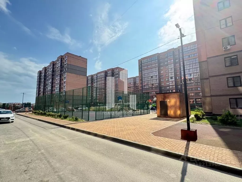 2-к кв. Краснодарский край, Новороссийск ул. Хворостянского, 25 (61.5 ... - Фото 0