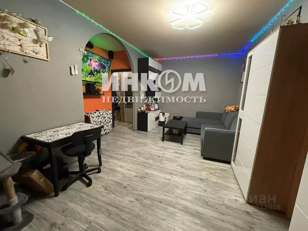 2-к кв. Москва Минская ул., 16к1 (42.6 м) - Фото 0