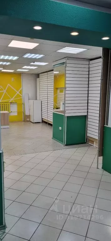 Торговая площадь в Томская область, Томск просп. Кирова, 37 (24 м) - Фото 0