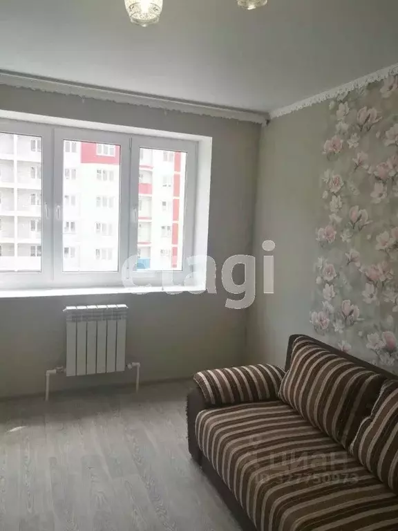 1-к кв. Брянская область, Брянск ул. Имени О.Н. Строкина, 3 (31.3 м) - Фото 1