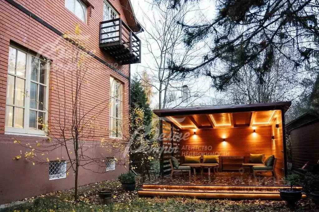 Дом в Москва, Москва, Троицк ул. Андреевская (350 м) - Фото 1