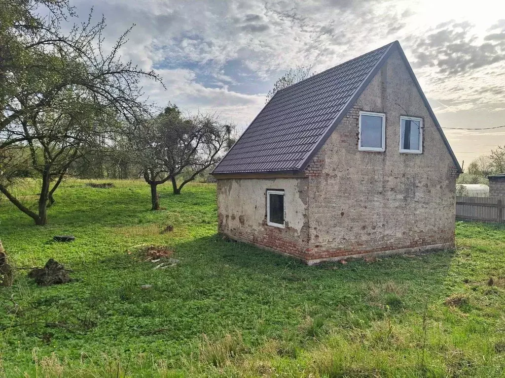 Дом в Калининградская область, Правдинский муниципальный округ, пос. ... - Фото 1