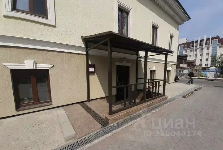 Офис в Свердловская область, Екатеринбург ул. Чернышевского, 12 (90 м) - Фото 1
