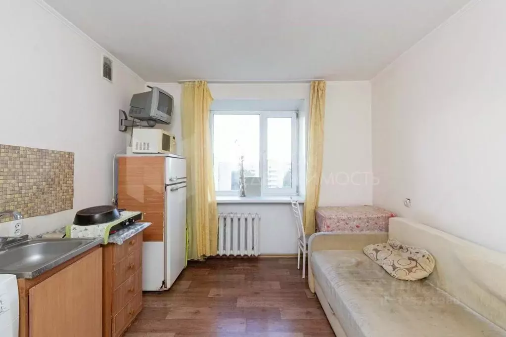 Студия Тюменская область, Тюмень ул. Республики, 210 (13.0 м) - Фото 1