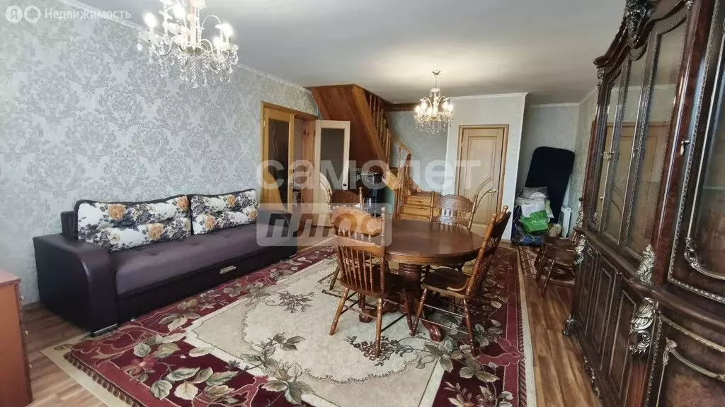 Дом в Ульяновская область, рабочий посёлок Старая Майна, улица Карла ... - Фото 1